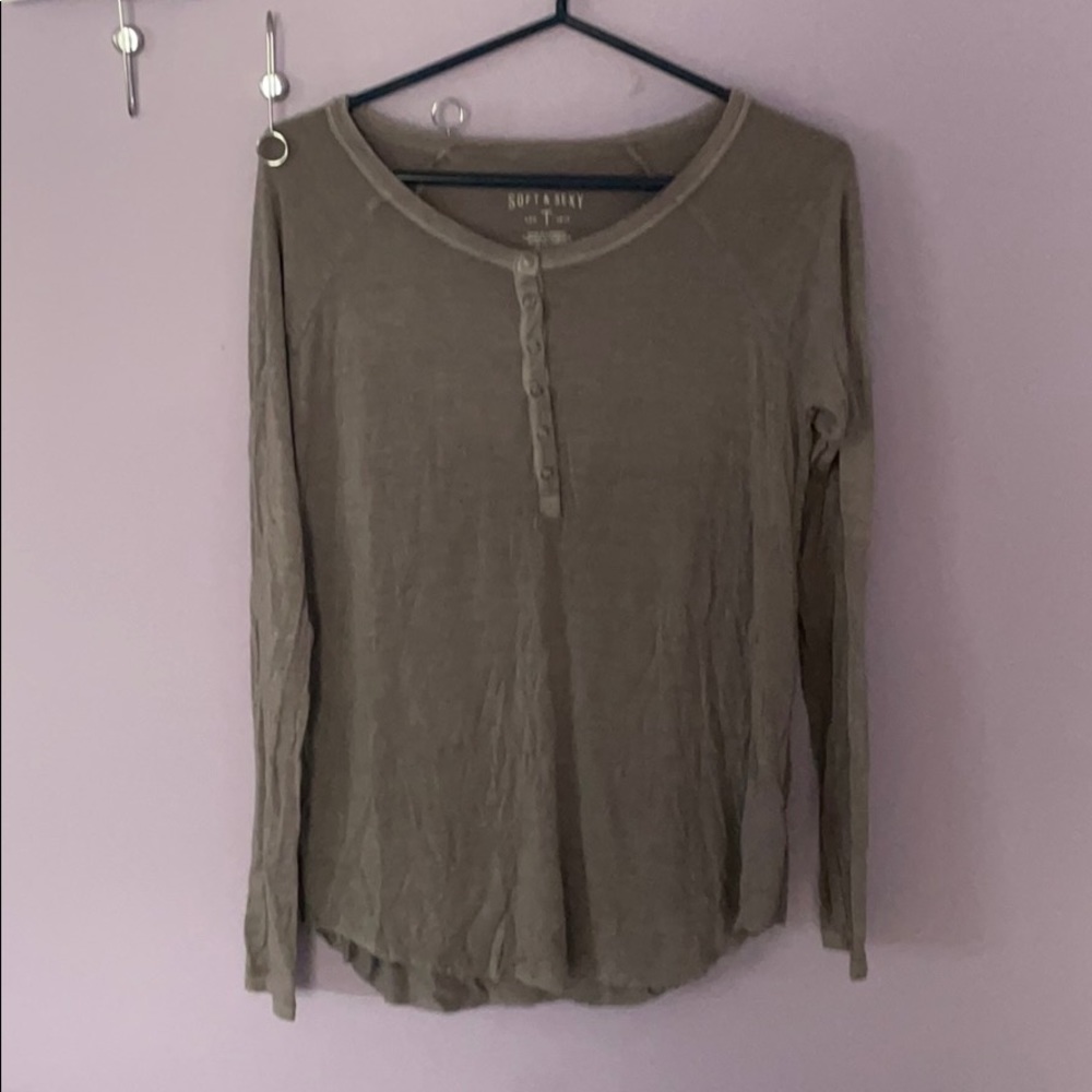 long sleeve shirt